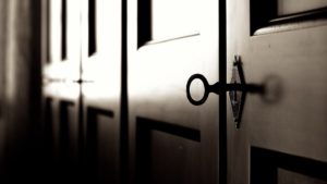 Как вскрыть дверь