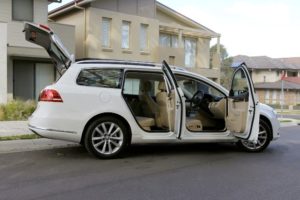 нужно вскрыть авто