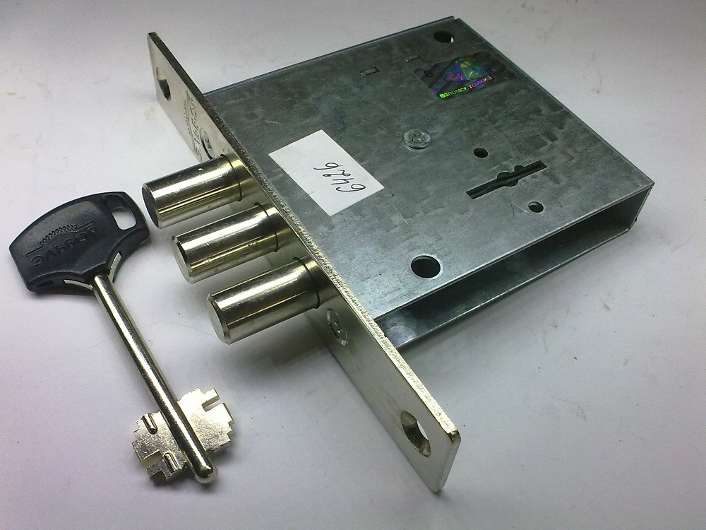 Как открыть замок Эльбор?