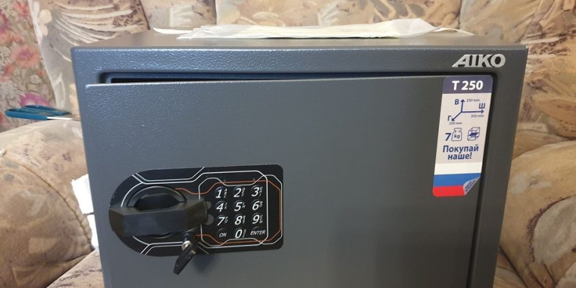 Как открыть сейф AIKO?